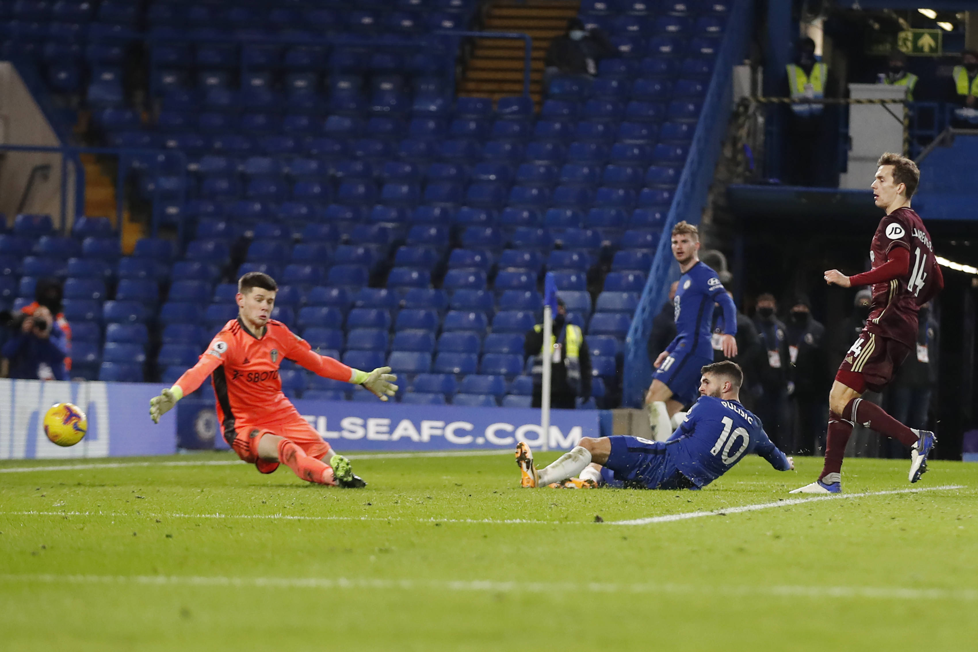 台上的重逢 台上的重逢